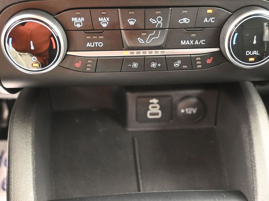 Used 2024 Ford Escape Active w/ Cold Weather Package image 14