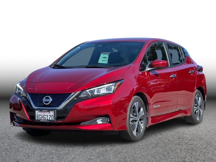 Used 2018 Nissan Leaf SV w/ SV Technology Package