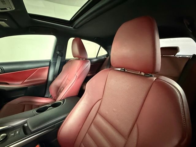 Used 2019 Lexus IS 300 F Sport w/ F Sport Package AWD/4WD image 7