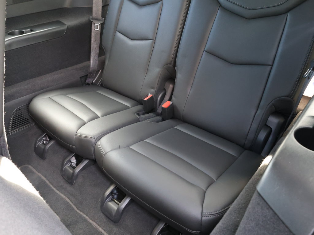 Used 2025 Cadillac XT6 Luxury FWD image 23