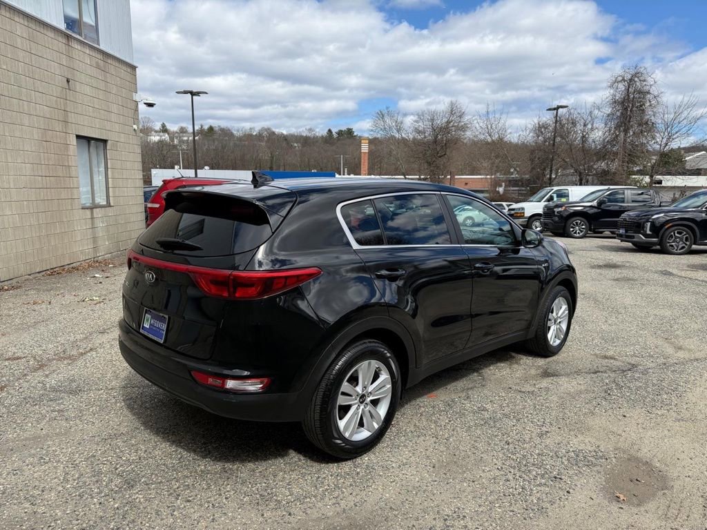 Used 2018 Kia Sportage LX image 6