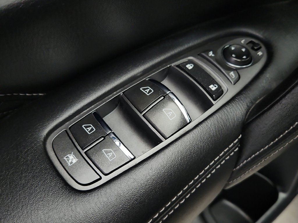 Used 2021 INFINITI QX80 Sensory w/ All-Season Package AWD/4WD image 26