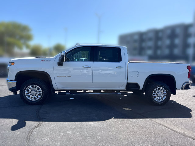 Used 2020 Chevrolet Silverado 2500 LTZ w/ LTZ Convenience Package AWD/4WD image 2