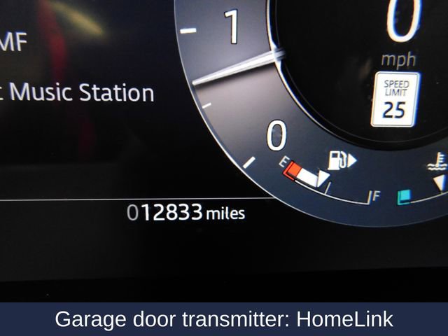 Used 2025 Land Rover Range Rover Velar S image 33