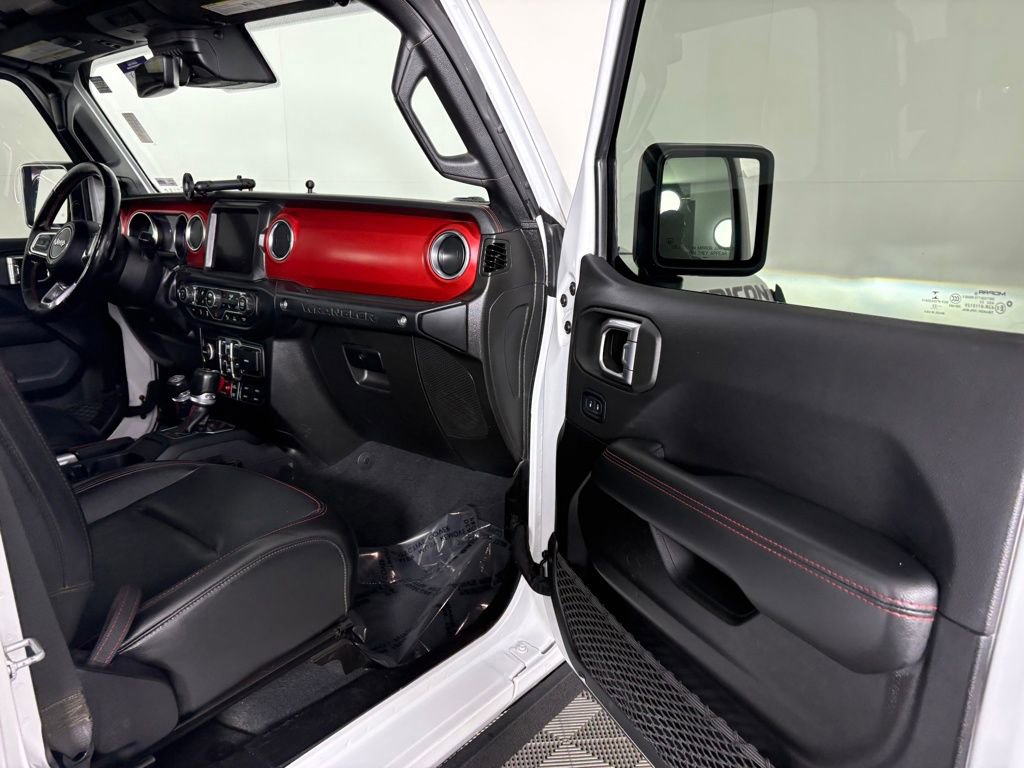 Used 2022 Jeep Wrangler Unlimited Rubicon w/ Xtreme Recon 35" Tire Package AWD/4WD image 31