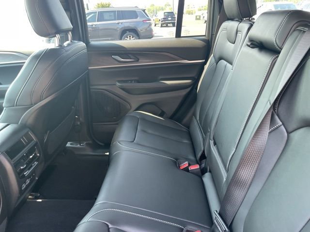 New 2025 Jeep Grand Cherokee Limited image 20