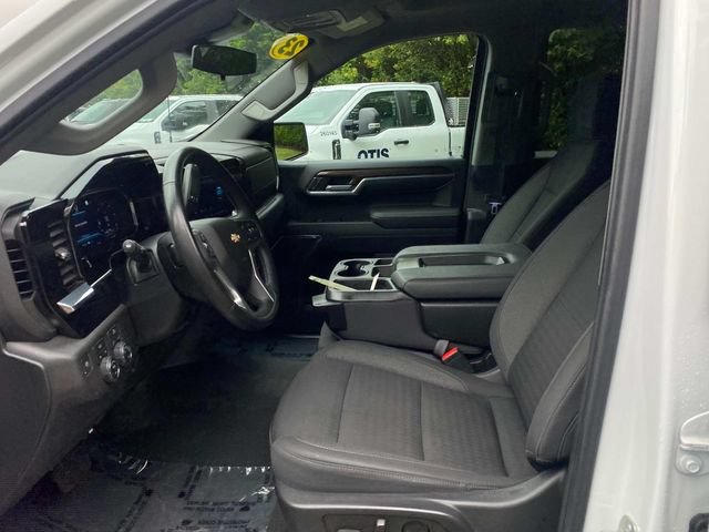Used 2023 Chevrolet Silverado 1500 LT AWD/4WD image 12