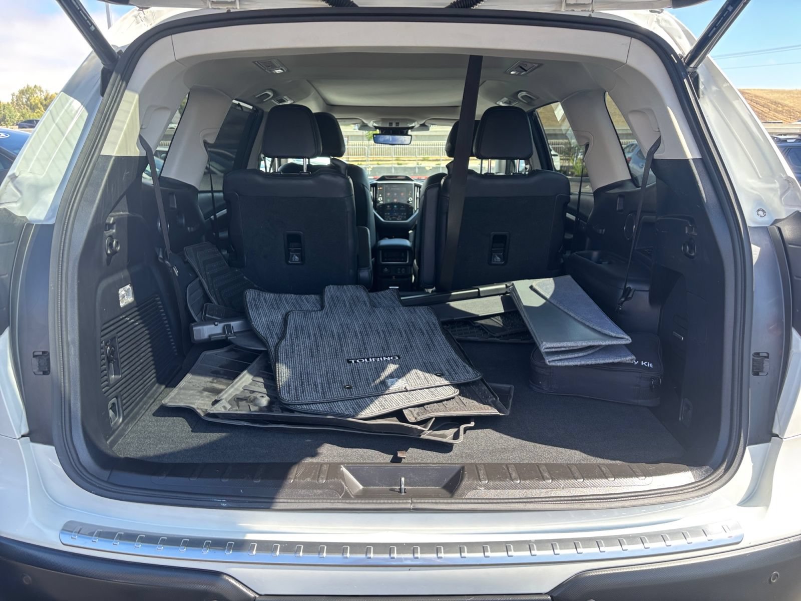Used 2024 Subaru Ascent Touring AWD/4WD image 19
