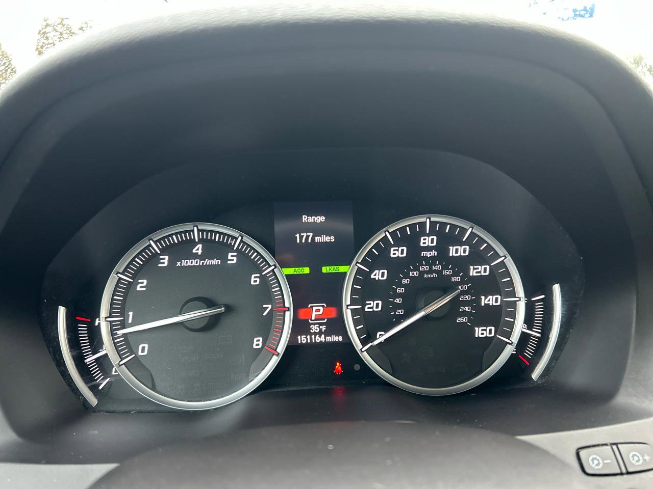 Used 2017 Acura MDX SH-AWD image 11