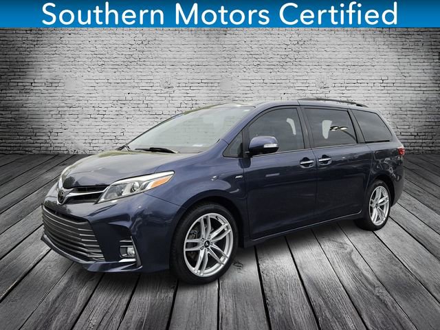 Used 2018 Toyota Sienna Limited Premium
