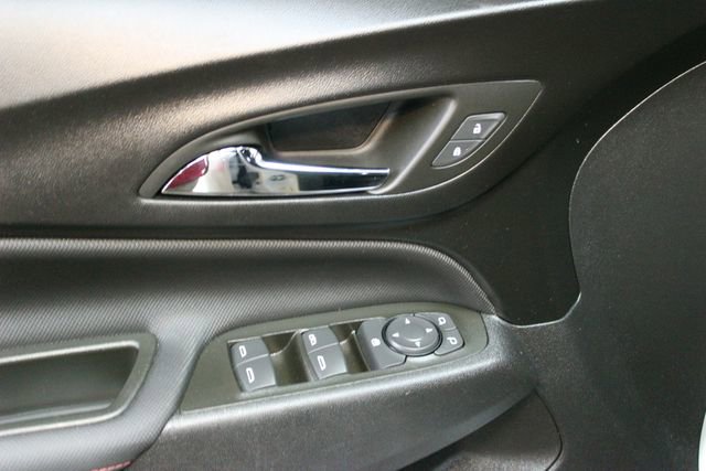 Certified 2024 Chevrolet Equinox RS w/ LPO, Floor Liner Package image 19