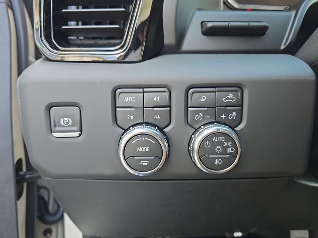 New 2026 GMC Sierra 1500 AT4 w/ Technology Package image 25