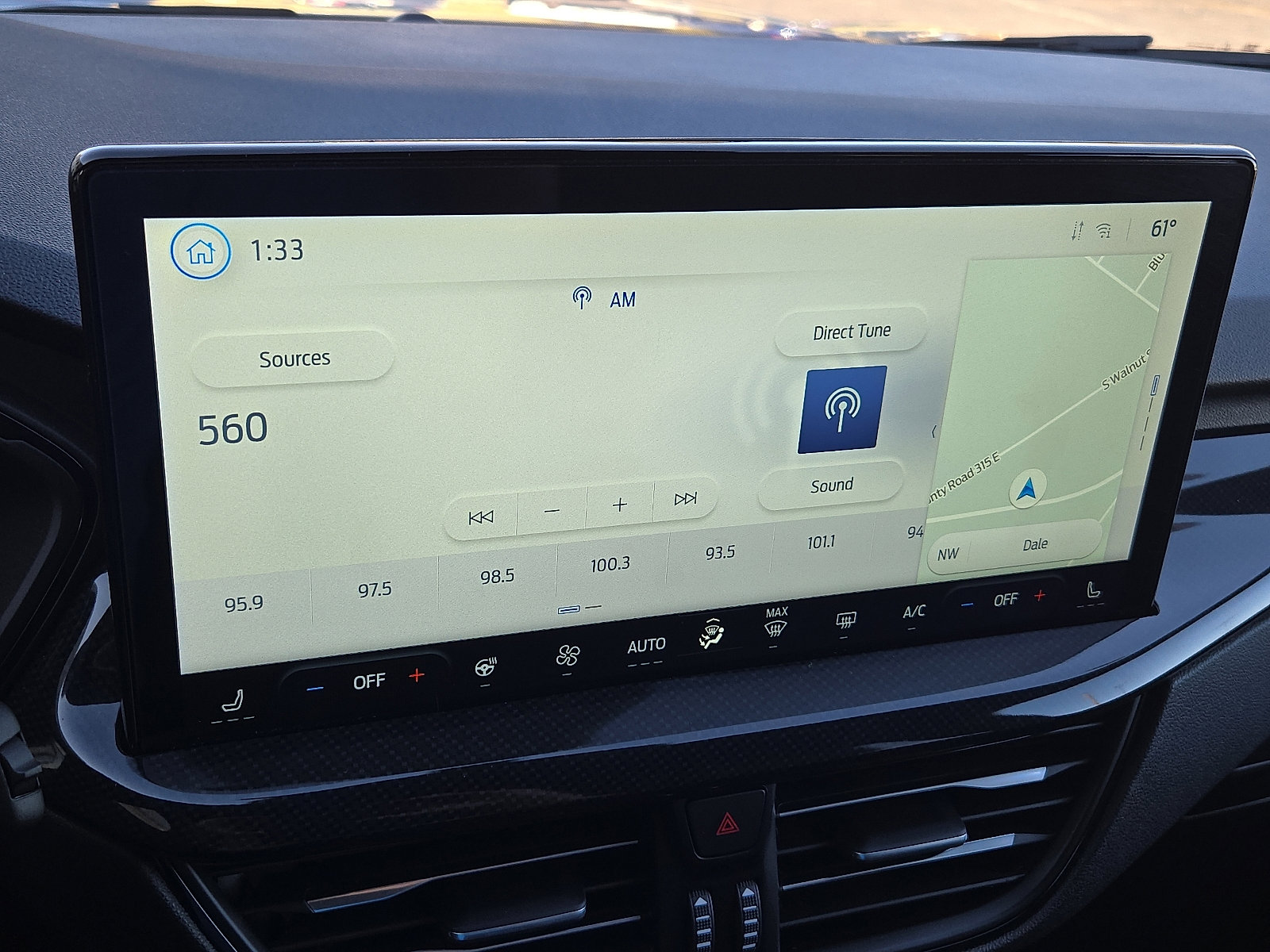 Certified 2025 Ford Escape ST-Line w/ Tech Pack #1 image 15