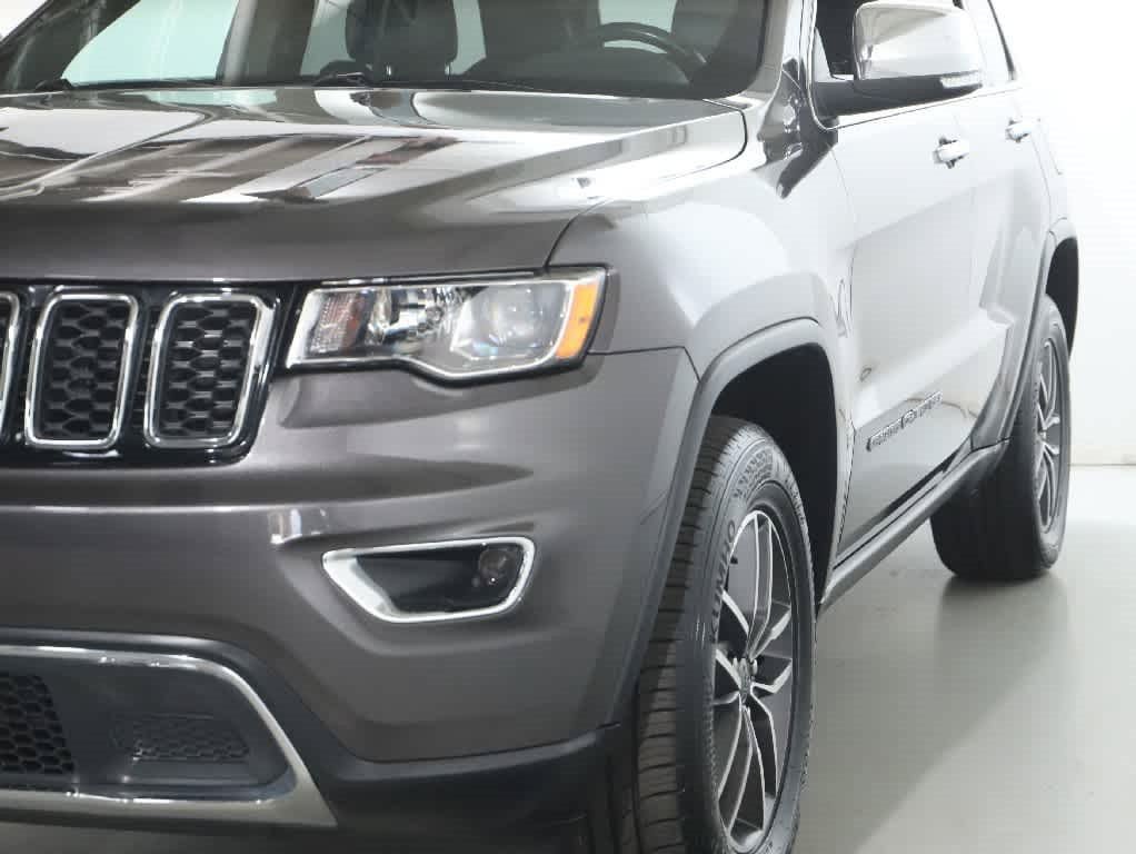 Used 2020 Jeep Grand Cherokee Limited AWD/4WD image 4