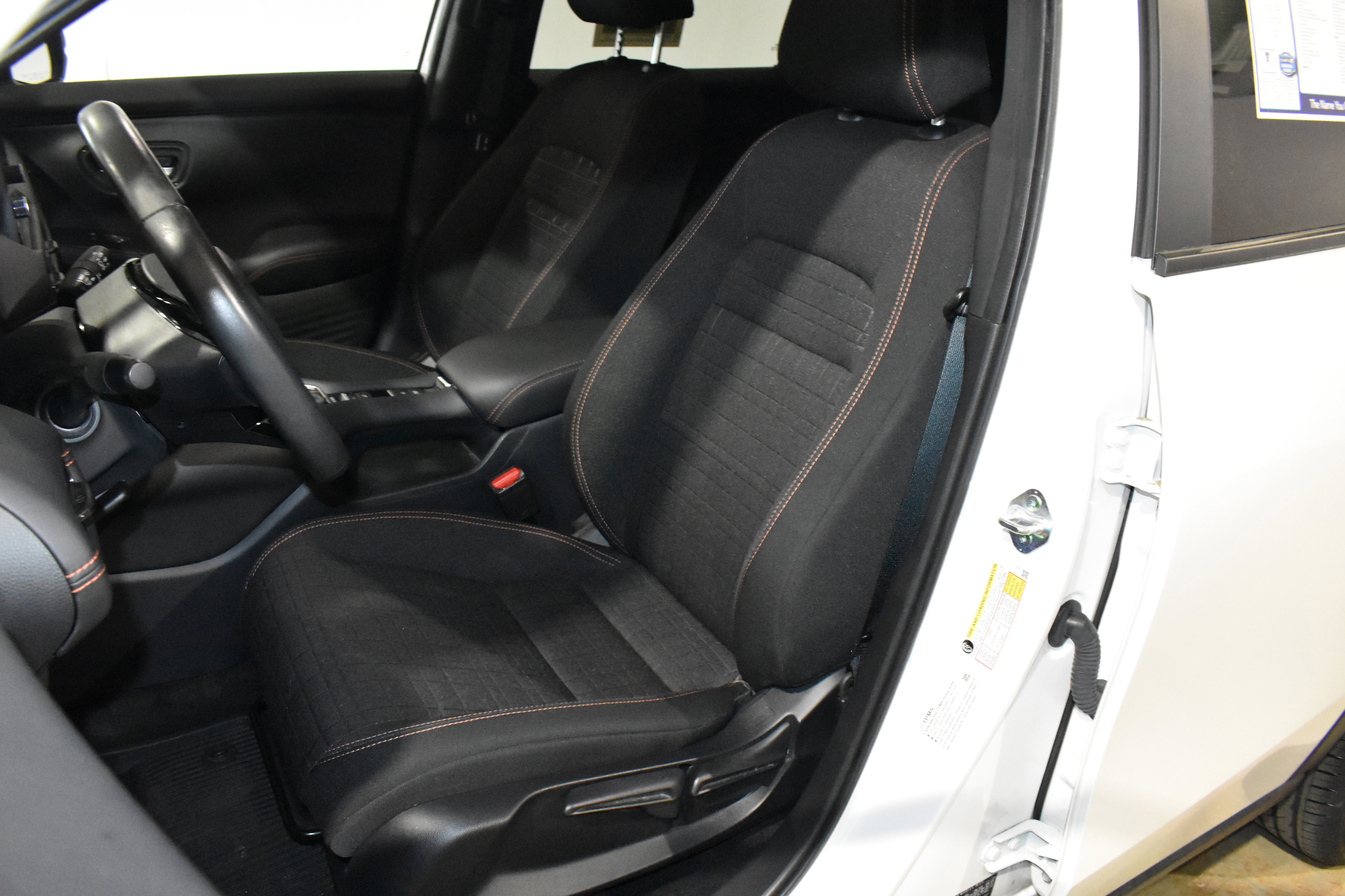 Used 2024 Honda HR-V Sport image 25