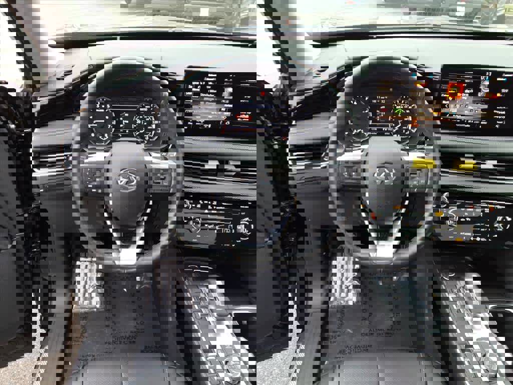 Certified 2023 INFINITI QX60 Pure image 14