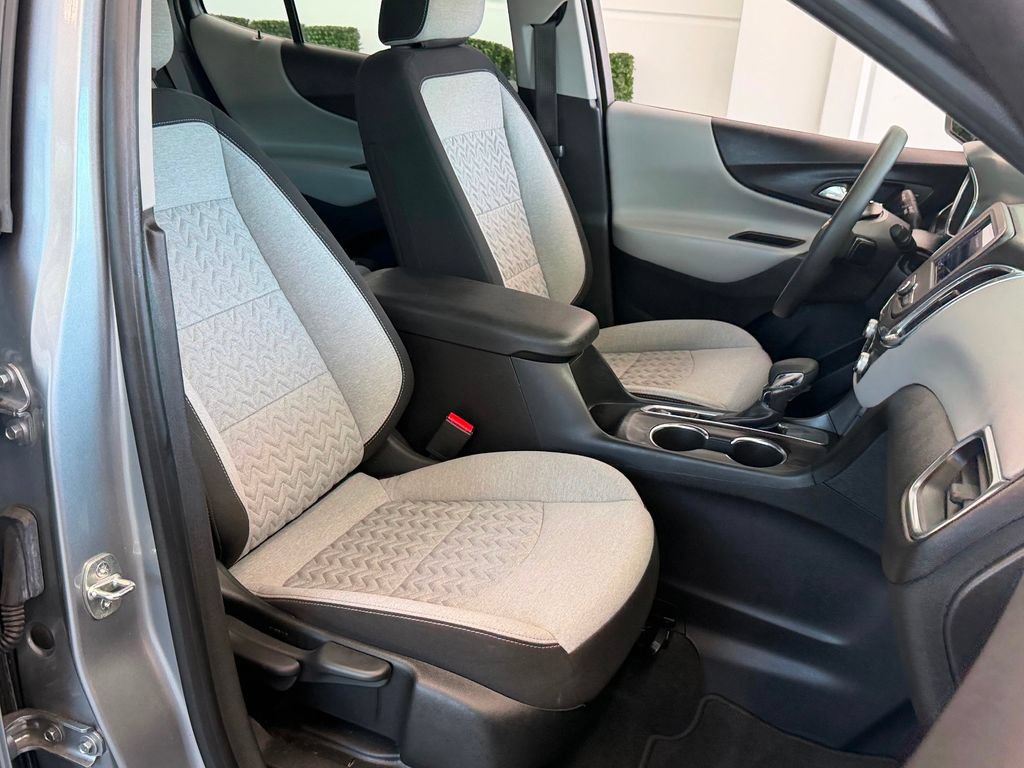 Certified 2024 Chevrolet Equinox LS w/ Driver Confidence II Package FWD image 19
