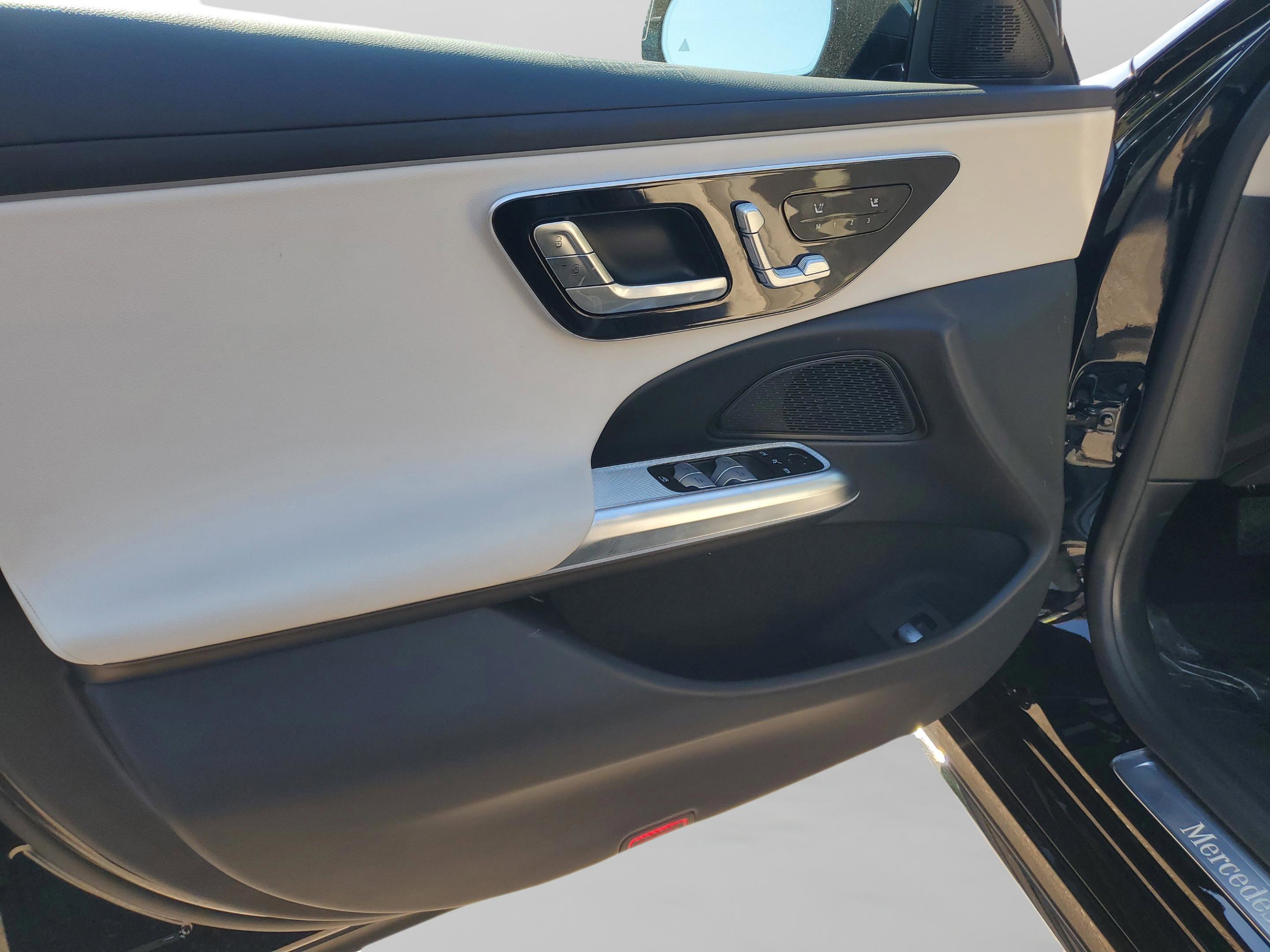 Certified 2025 Mercedes-Benz E 350 Sedan image 16