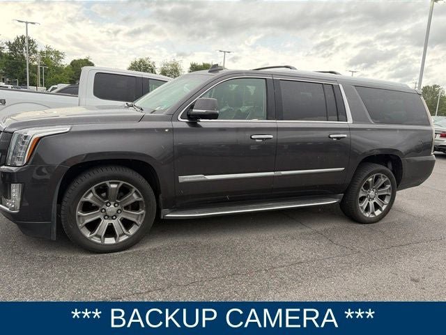 Used 2015 Cadillac Escalade ESV Premium AWD/4WD image 4