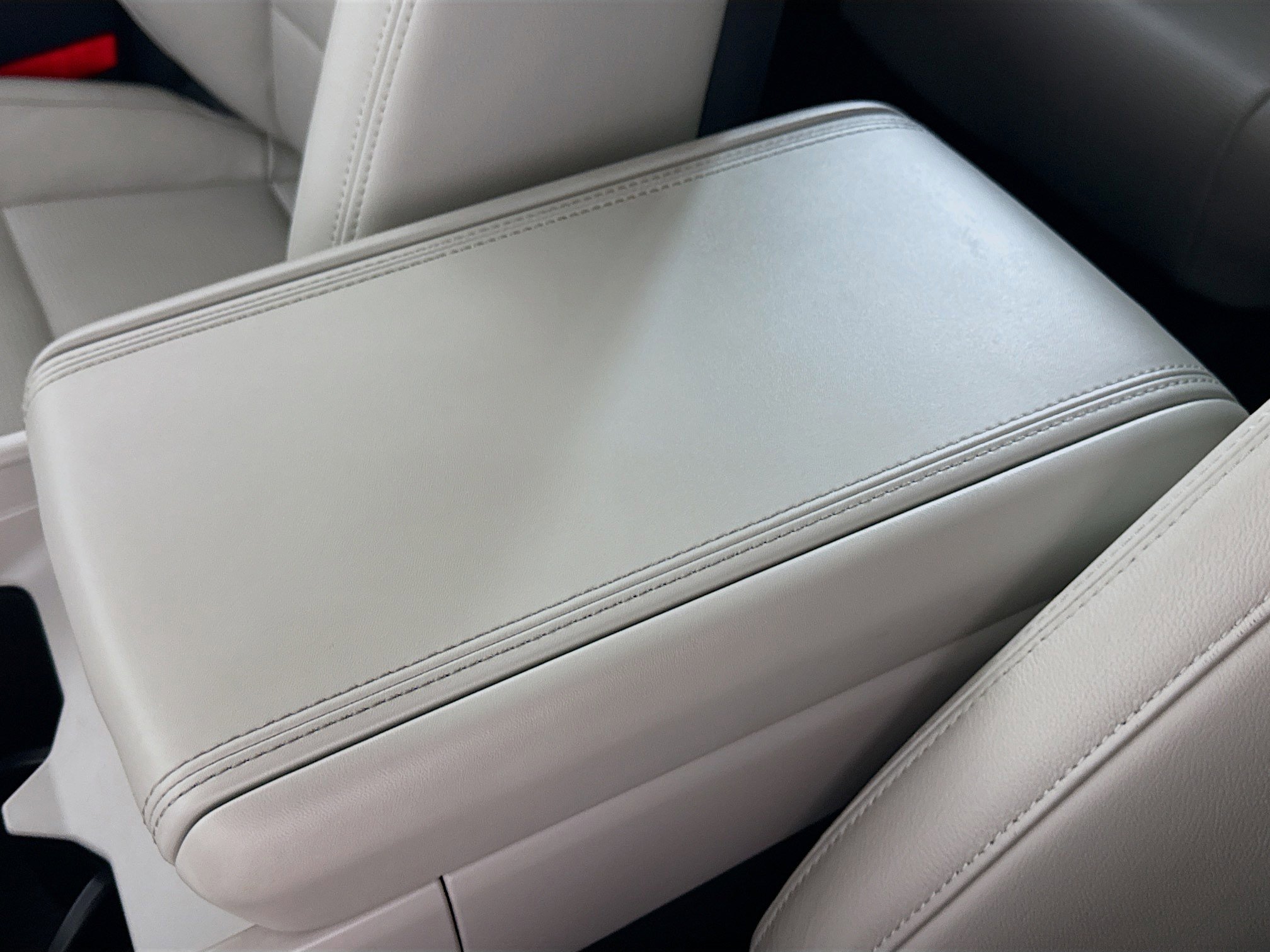 Used 2024 Hyundai Santa Fe Limited image 18