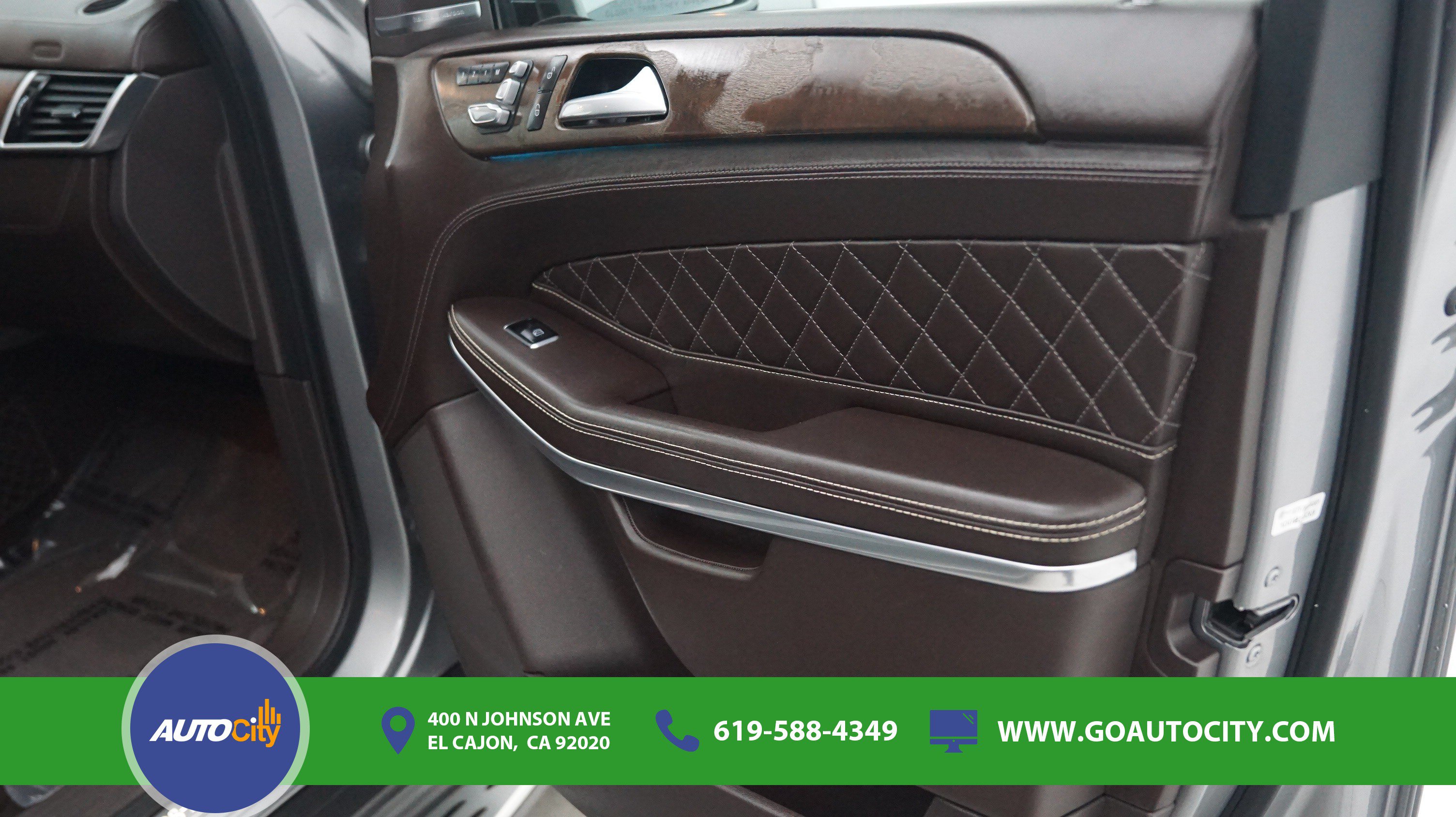 Used 2017 Mercedes-Benz GLS 550 4MATIC image 16