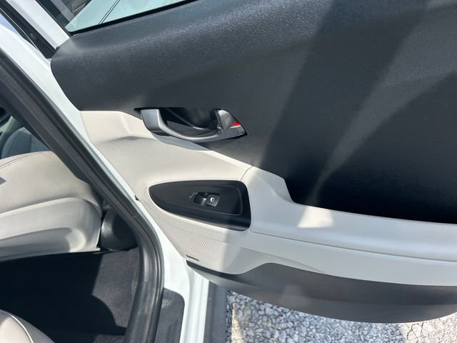 Used 2019 Hyundai Veloster Turbo Ultimate image 36