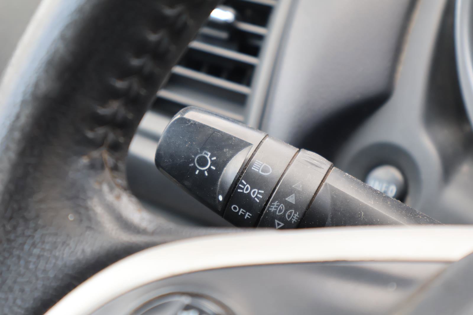 Used 2015 Mitsubishi Outlander Sport ES image 17