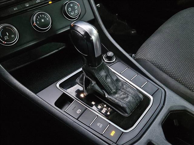 Used 2019 Volkswagen Jetta S image 12