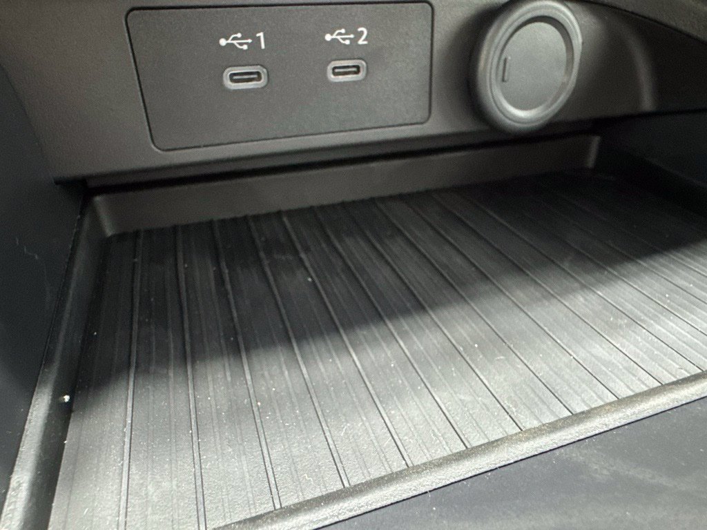 New 2027 Nissan Sentra SV w/ Floor Mat Package FWD image 15