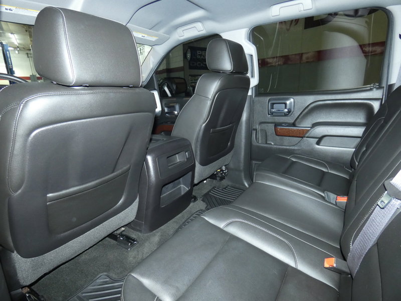 Used 2015 GMC Sierra 1500 SLT w/ SLT Crew Cab Value Package image 22