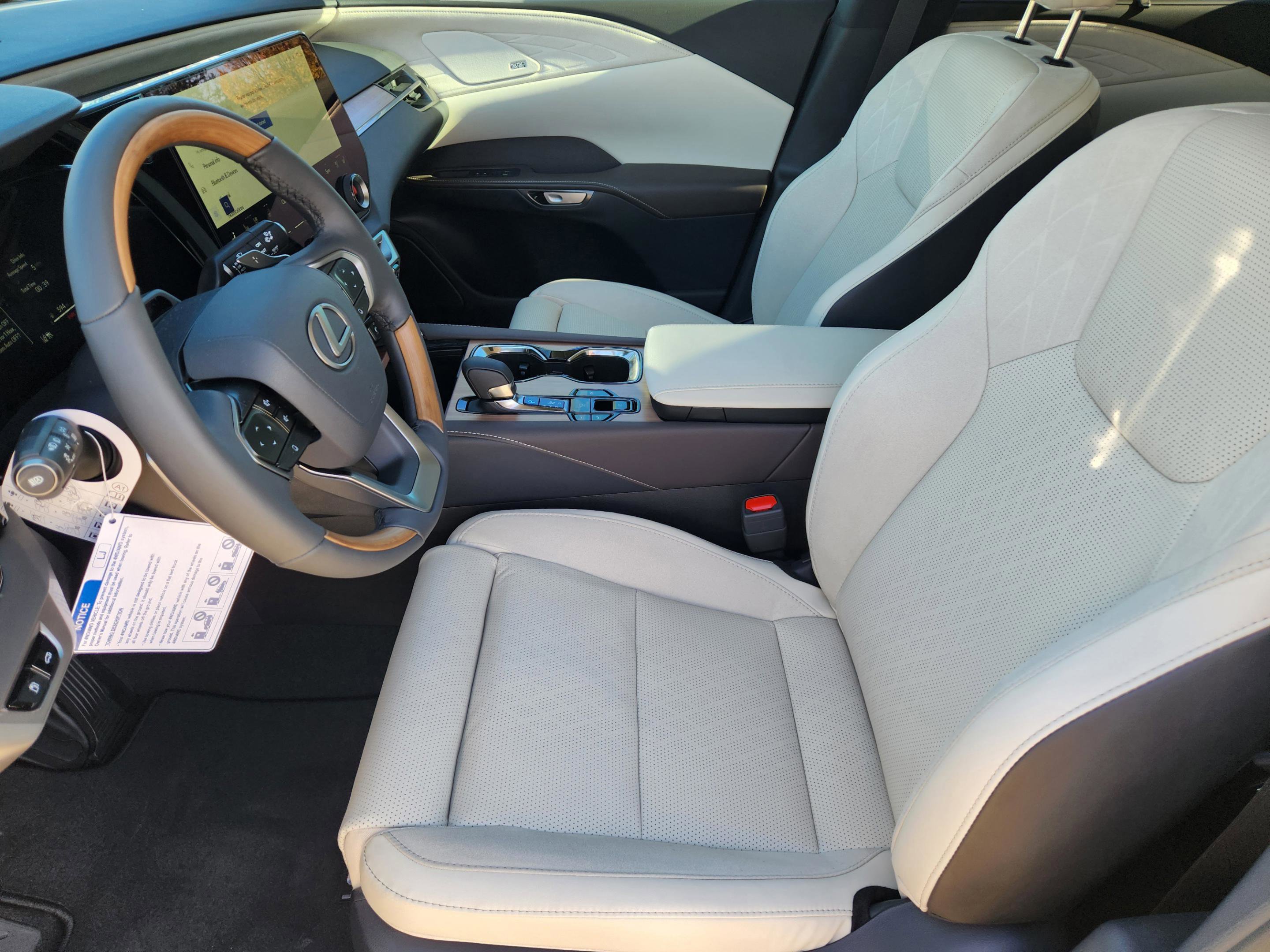 New 2026 Lexus RX 350 image 10