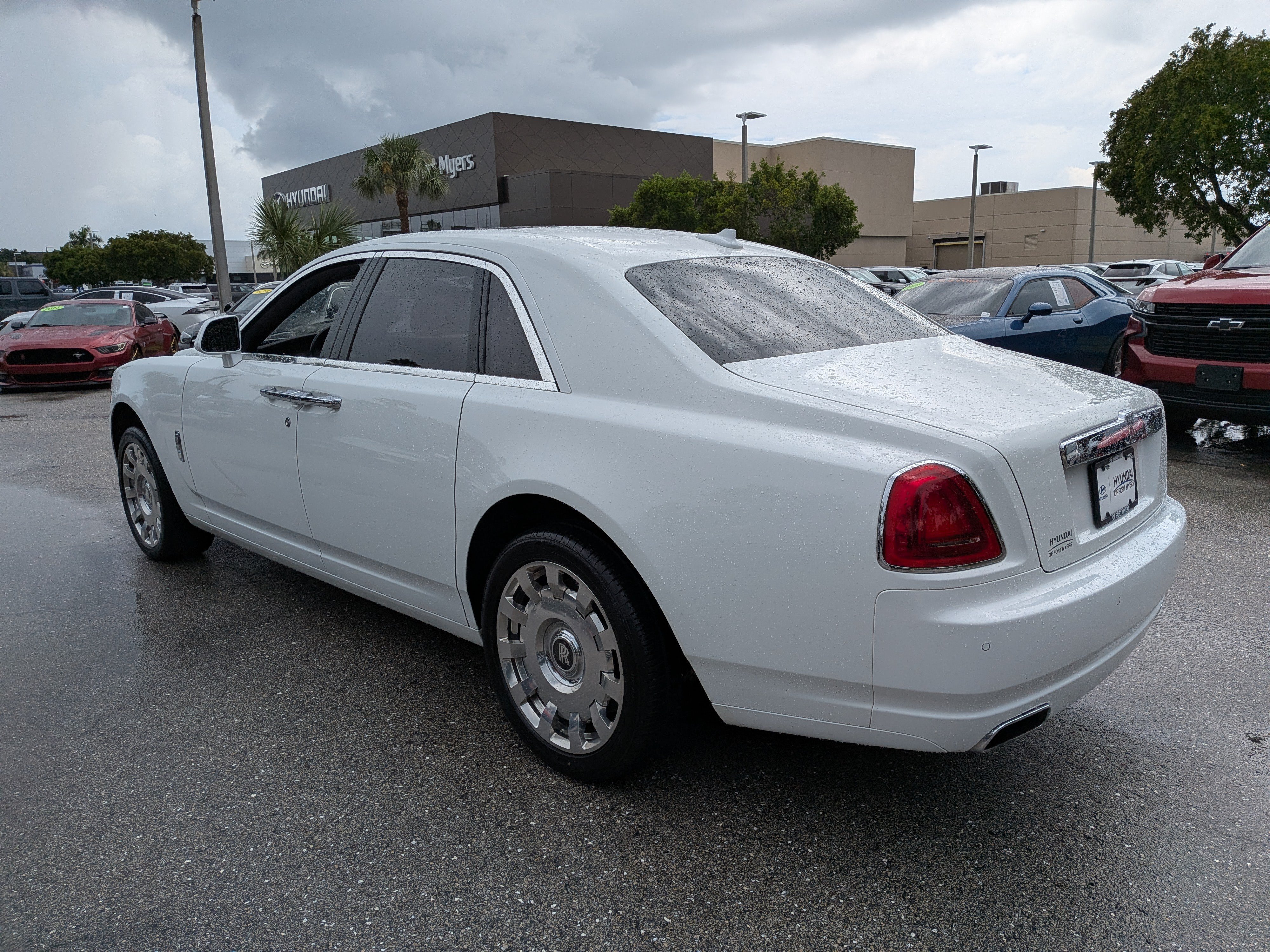 Used 2013 Rolls-Royce Ghost RWD image 6