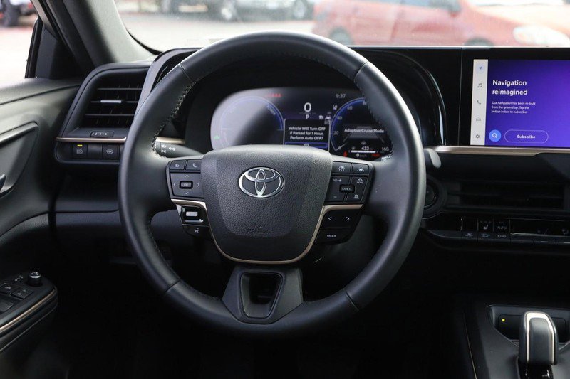 Used 2023 Toyota Crown image 22