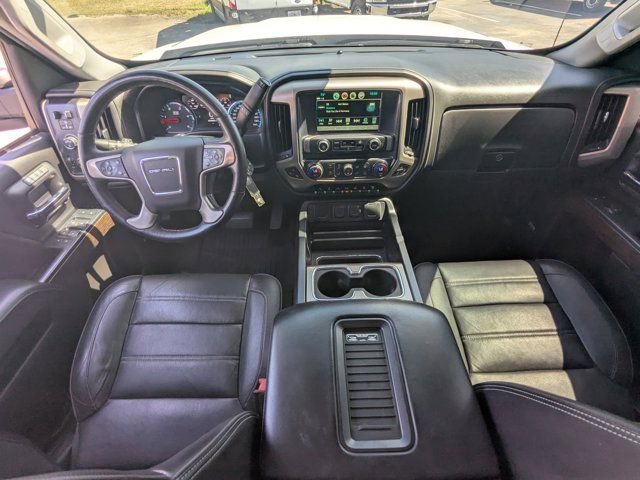 Used 2017 GMC Sierra 2500 Denali w/ Duramax Plus Package image 16