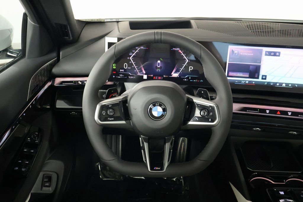 New 2026 BMW 540i xDrive w/ Executive Package image 3