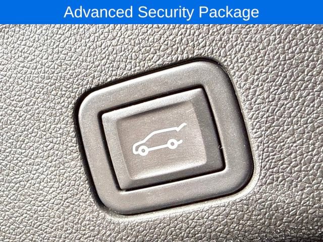 Used 2023 GMC Yukon Denali Ultimate image 17