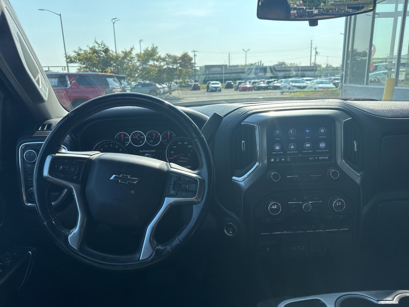 Used 2021 Chevrolet Silverado 1500 RST image 2