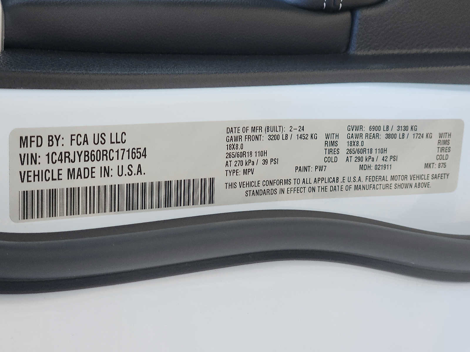 Used 2024 Jeep Grand Cherokee Limited 4xe image 27