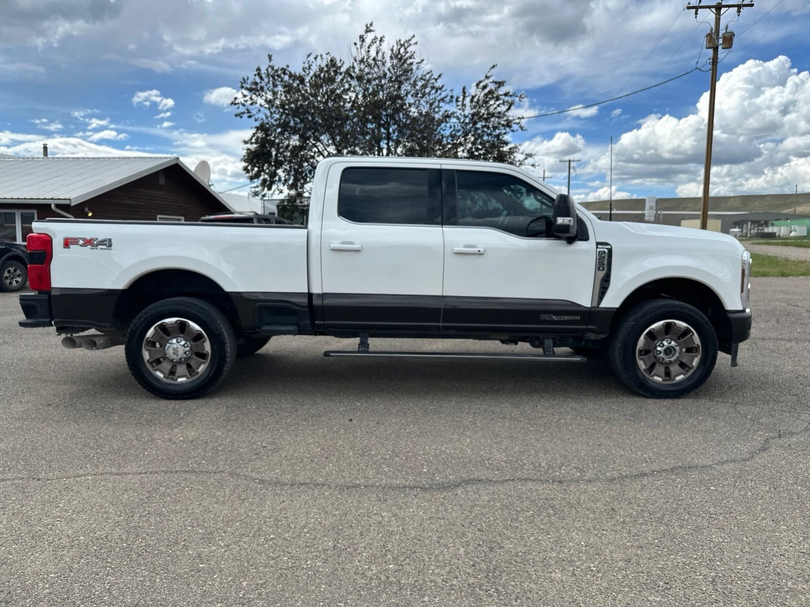 Used 2024 Ford F250 King Ranch w/ FX4 Off-Road Package AWD/4WD image 40