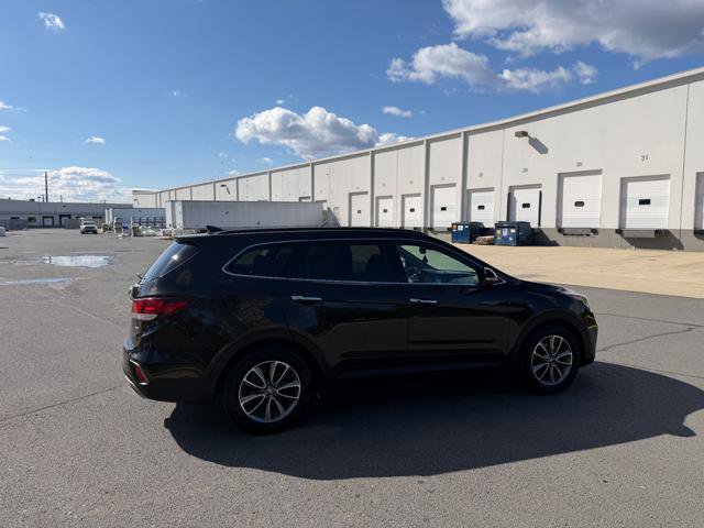 Used 2017 Hyundai Santa Fe SE w/ SE Premium Package 02 AWD/4WD image 4