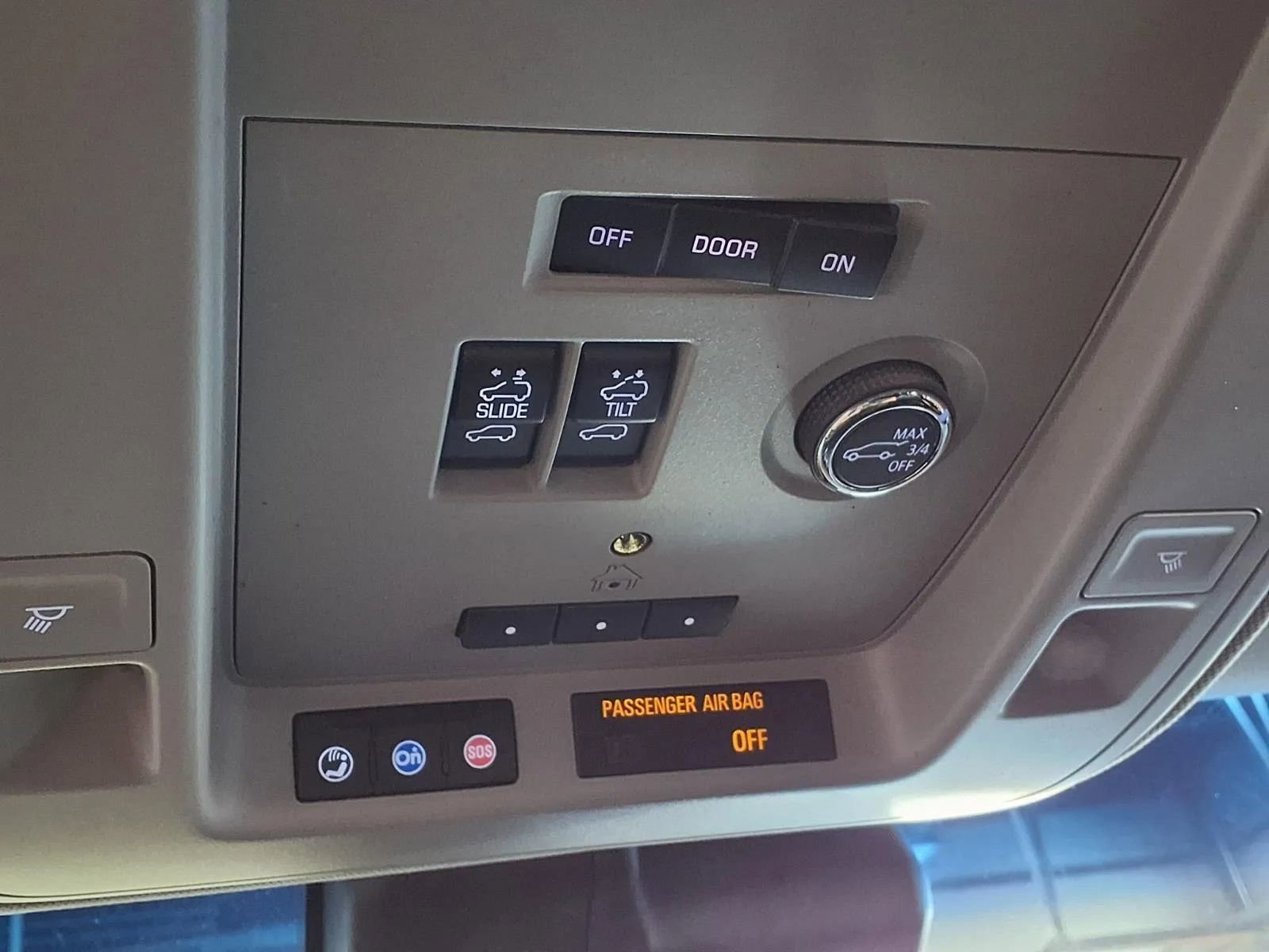 Used 2020 Cadillac Escalade Luxury image 23