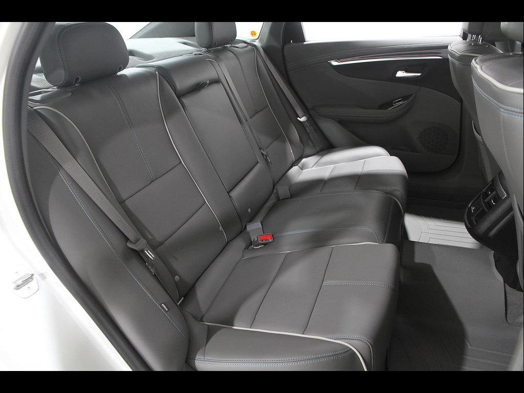 Used 2014 Chevrolet Impala LTZ FWD image 18