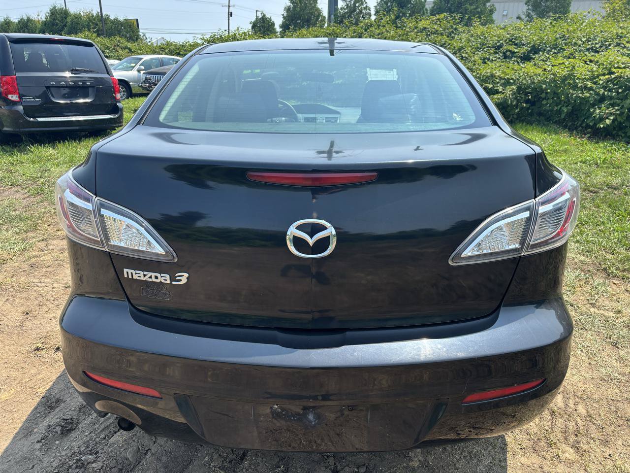 Used 2013 MAZDA MAZDA3 i SV FWD image 6