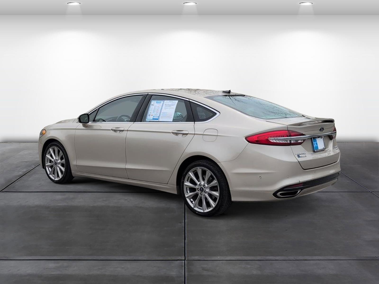 Used 2017 Ford Fusion Platinum AWD/4WD image 3