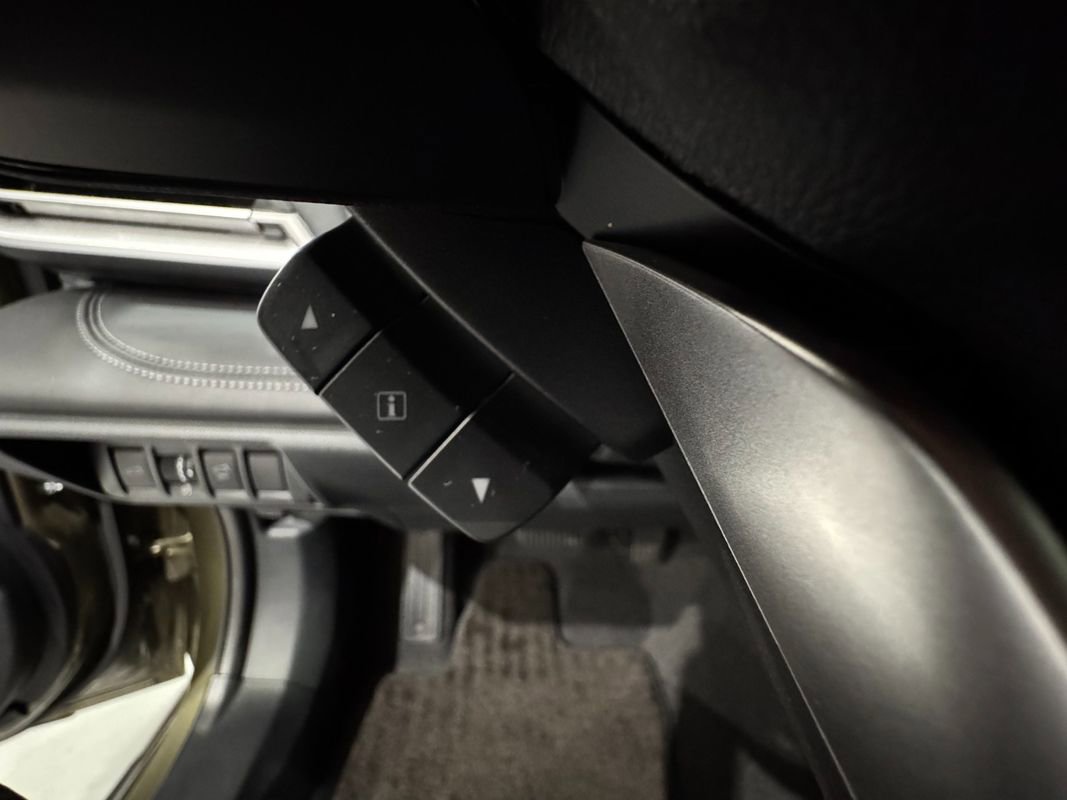 Used 2021 Subaru Outback Limited image 14