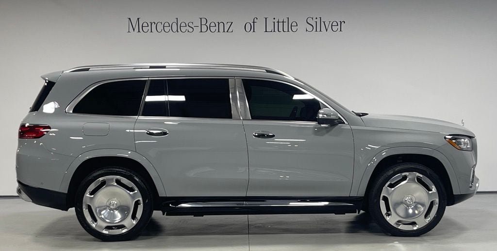 Certified 2024 Mercedes-Benz Maybach GLS 600 4MATIC image 7