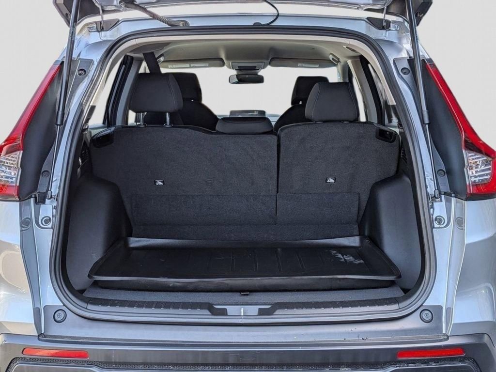 Used 2023 Honda CR-V LX image 6