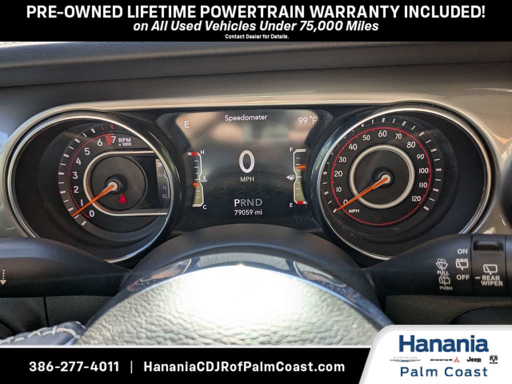 Used 2018 Jeep Wrangler Unlimited Sahara w/ Uconnect 4C Nav & Sound Group AWD/4WD image 29