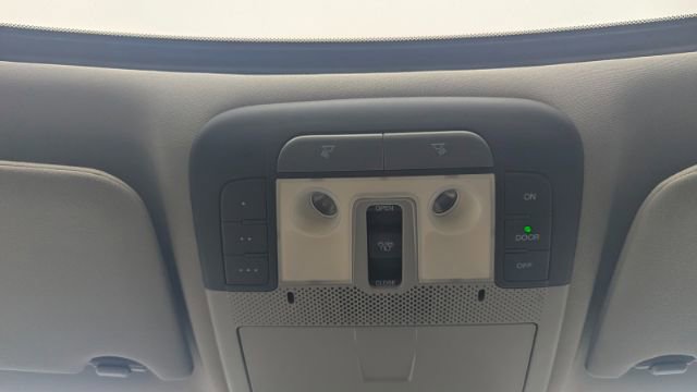 Used 2012 Acura TL w/ Technology Package image 38