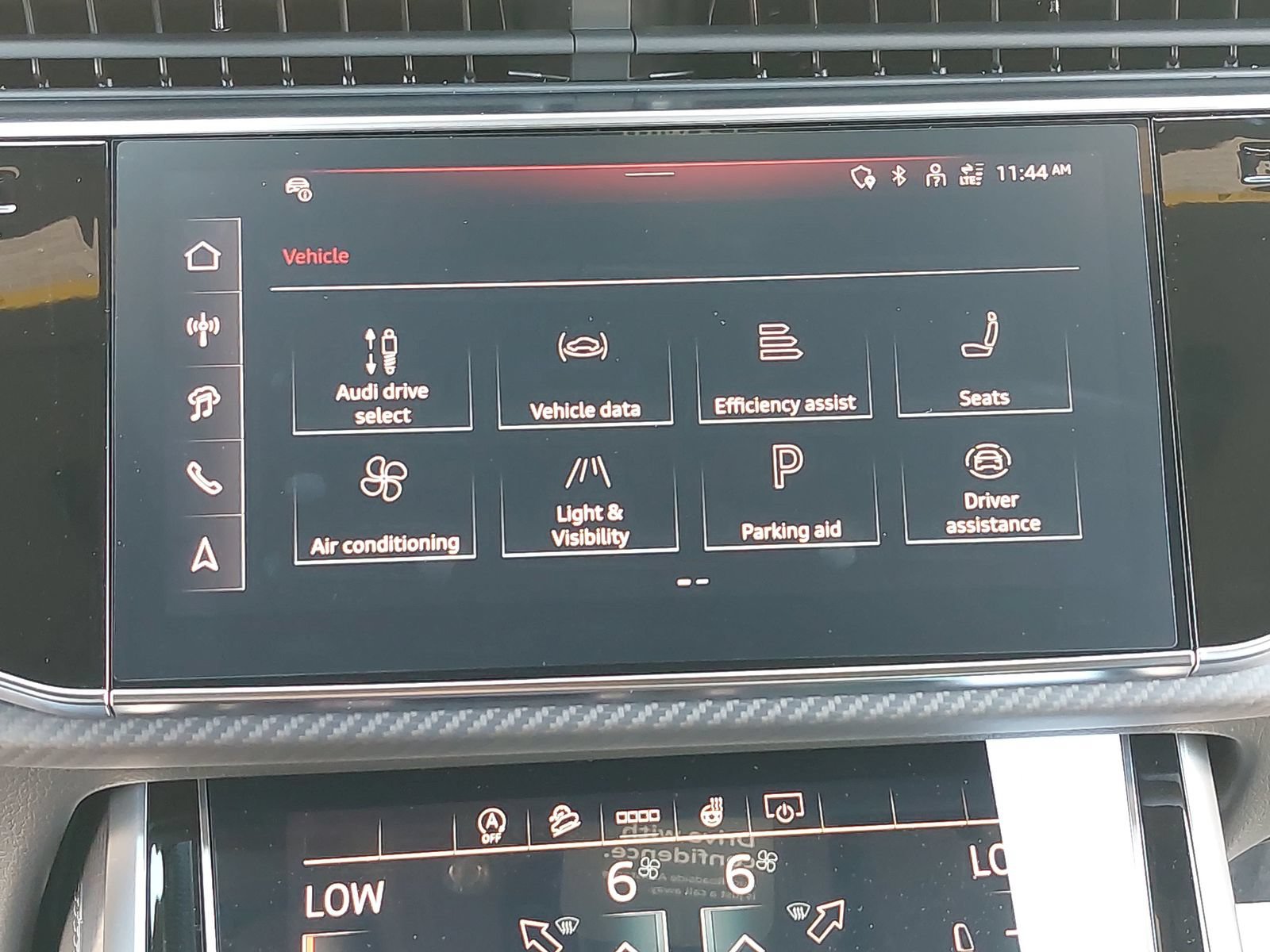 New 2026 Audi SQ8 Premium Plus AWD/4WD image 27